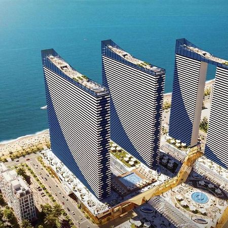 Delux Sea View Aparthotel In Orbi City Батуми Экстерьер фото