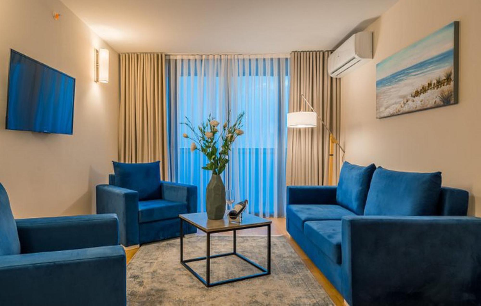 Delux Sea View Aparthotel In Orbi City Батуми Экстерьер фото