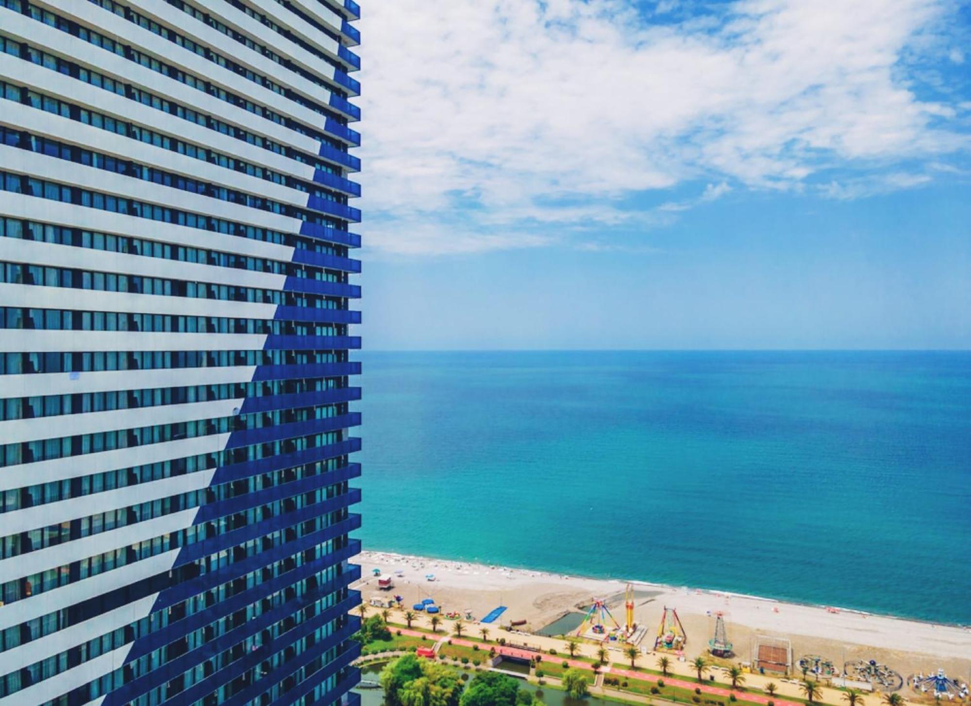 Delux Sea View Aparthotel In Orbi City Батуми Экстерьер фото